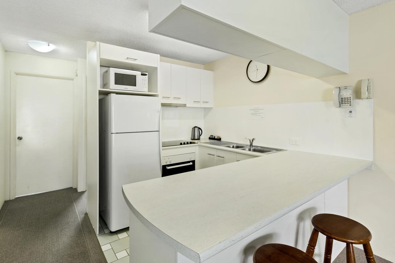 Cheltenham Apartments Caloundra Exterior photo