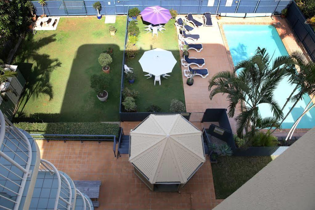 Cheltenham Apartments Caloundra Exterior photo